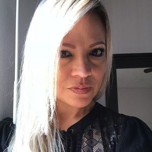 Meet your Posher, Mayelin